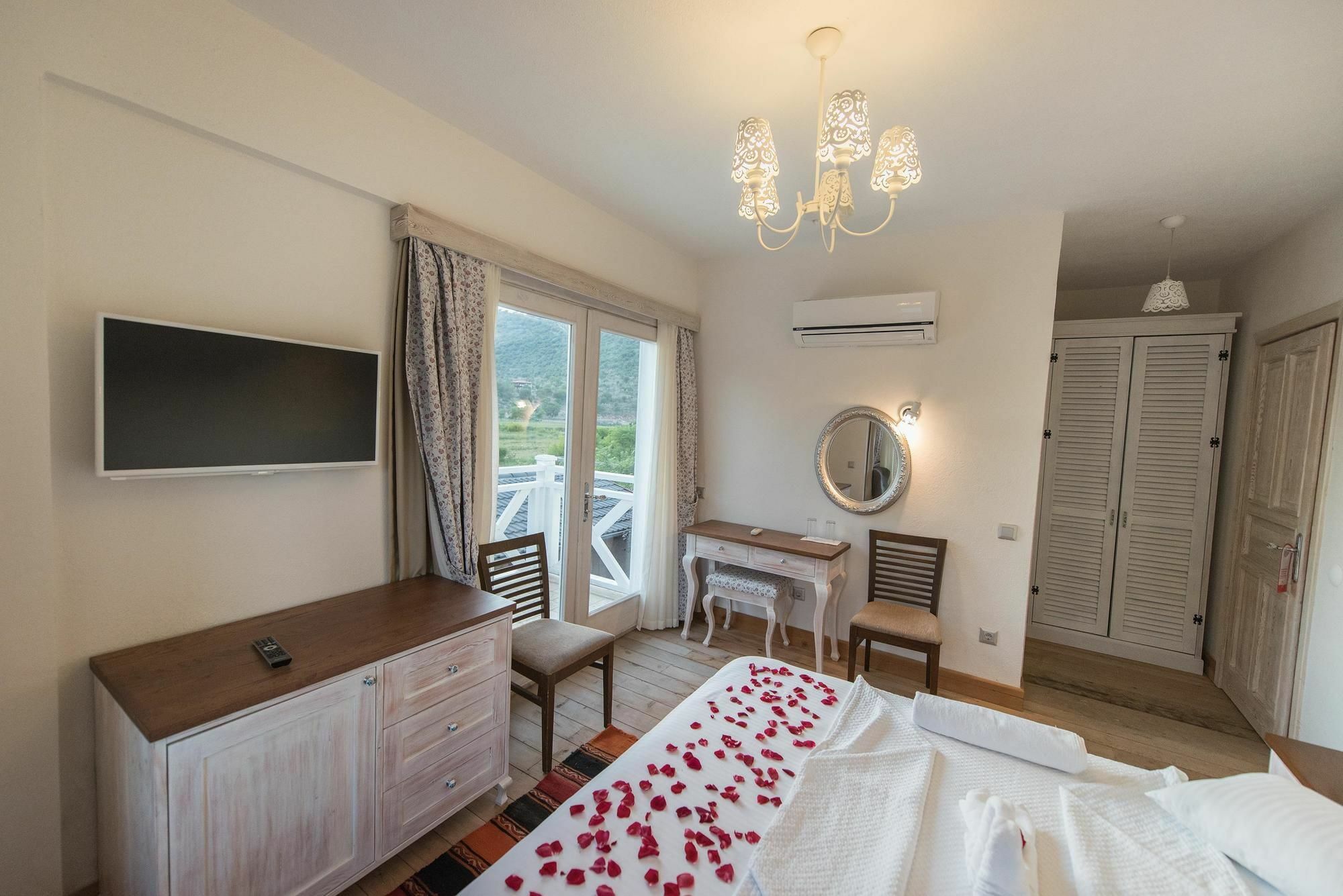 Kayakoy Hotel ภายนอก รูปภาพ